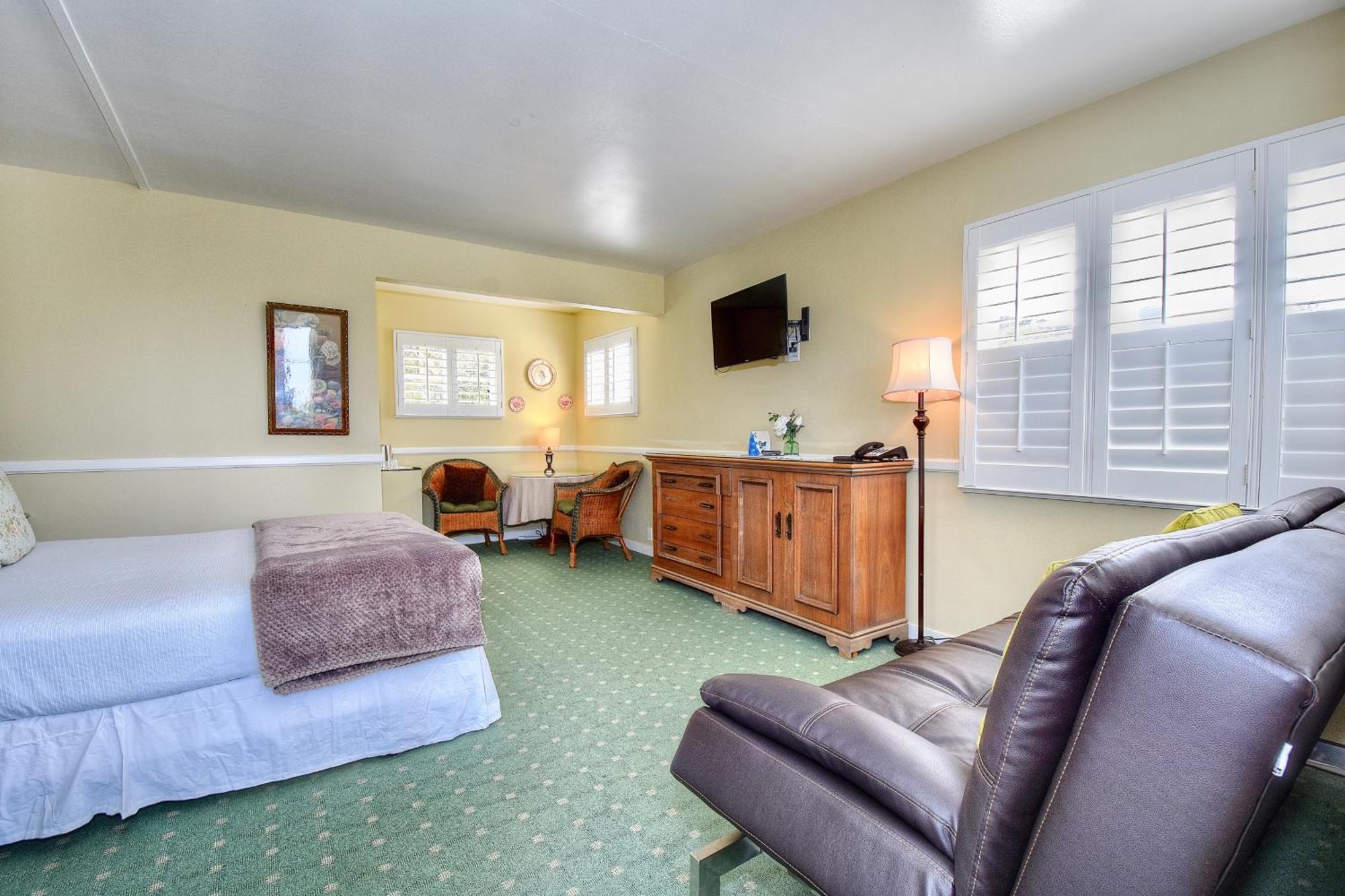 Carmel Green Lantern Inn Extérieur photo