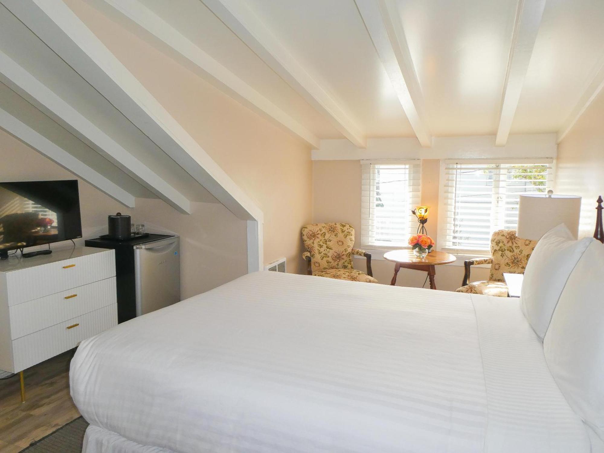 Carmel Green Lantern Inn Extérieur photo