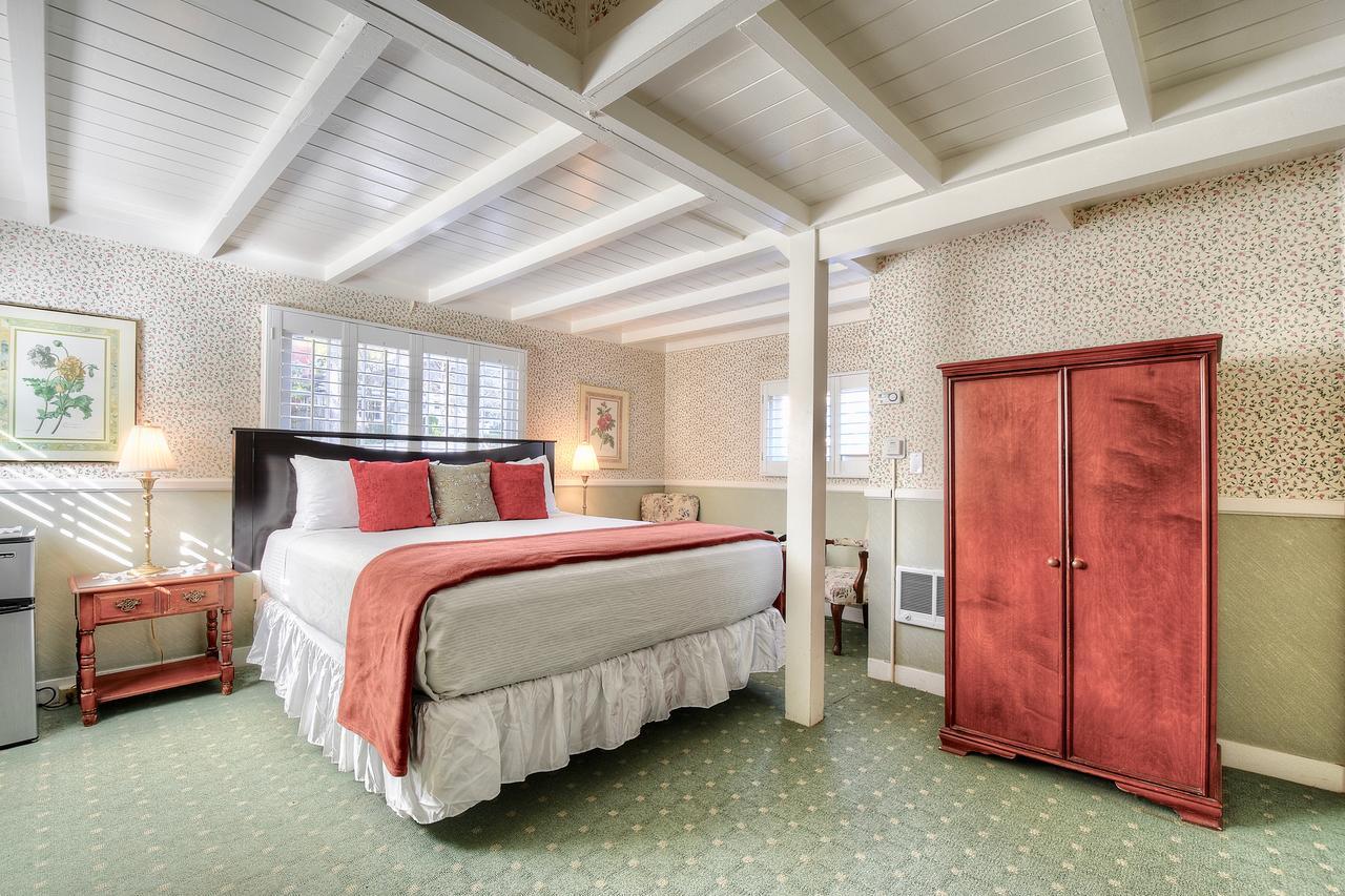 Carmel Green Lantern Inn Extérieur photo